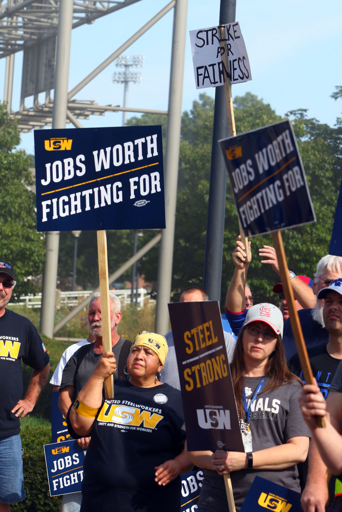 Gallery: Steelworkers rally in Gary